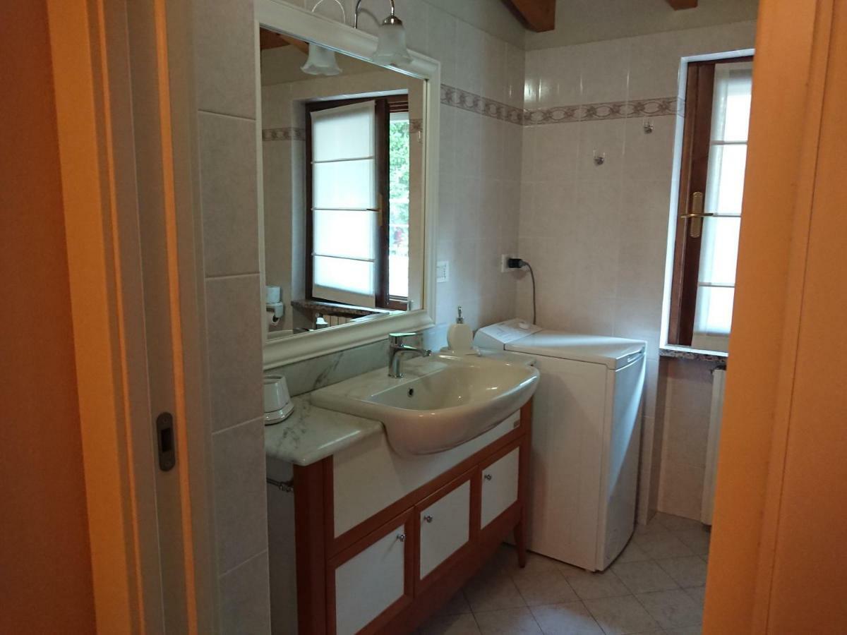 Il Carpino Bianco Bilocale Appartement Puegnago Buitenkant foto